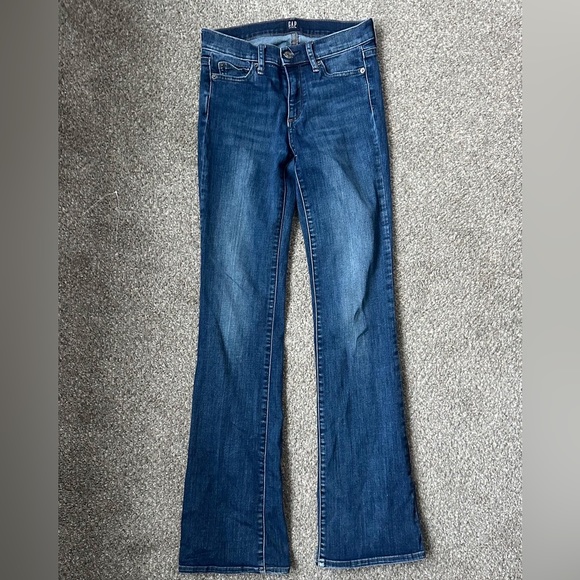 Gap Bootcut Jeans - Picture 2 of 2